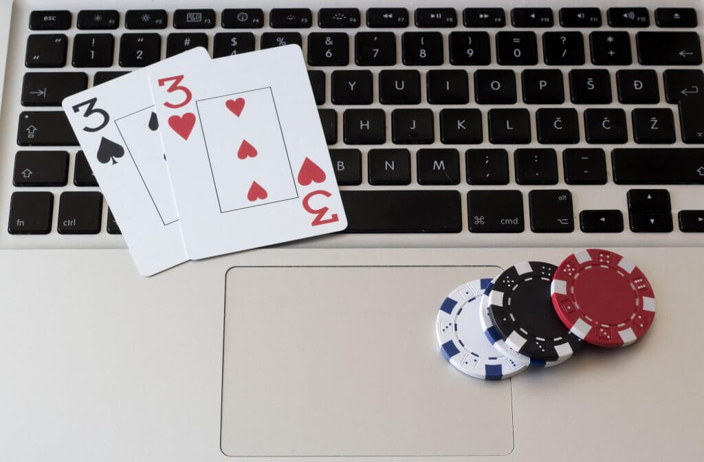 Will You Find It Hard to Win at Online Poker Games as A Newcomer?